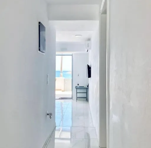 Hh Bay Lägenhet Logaras